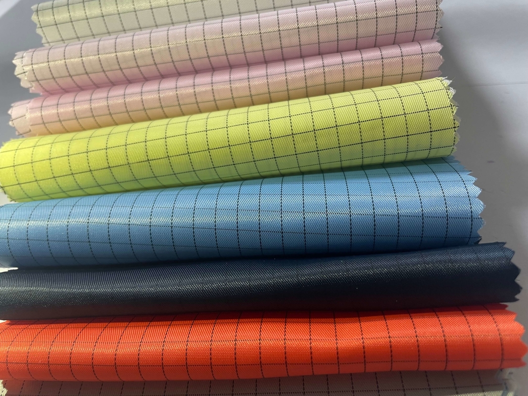 Kain ESD Anti Statis Ringan Katun Poliester Kain Strip ESD 5mm Nyaman Untuk Cleanroom Anti Static Clothes